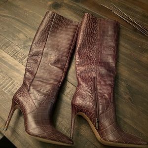 Vince camuto brown boot size 8